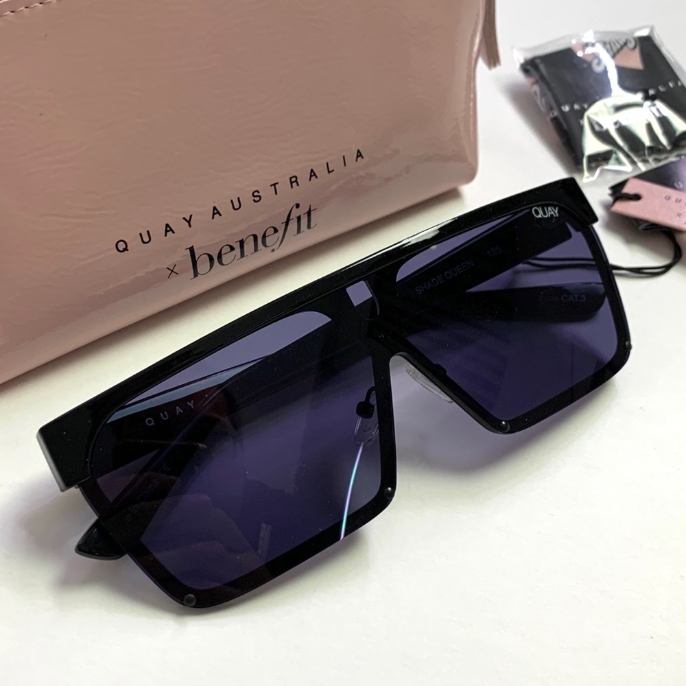 QUAY Australia Shade Queen Sunglasses